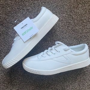 Tretorn Nylite Canvas Shoes Size 9